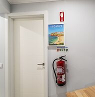 BnB Homes Elegant Apartment 50 m Walk From Beach