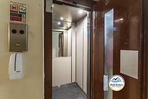 BnB Homes Elegant Apartment 50 m Walk From Beach