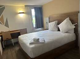 Val Hôtel Montbéliard Sud