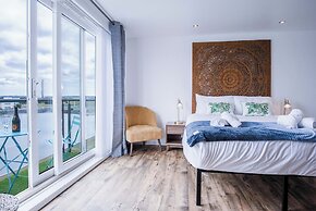 Skyline Duplex Penthouse - Llanelli