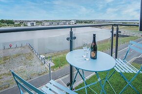 Skyline Duplex Penthouse - Llanelli