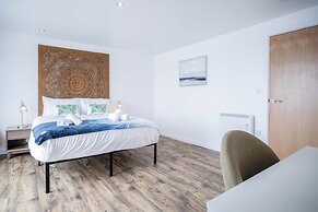 Skyline Duplex Penthouse - Llanelli