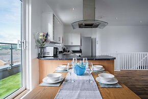 Skyline Duplex Penthouse - Llanelli