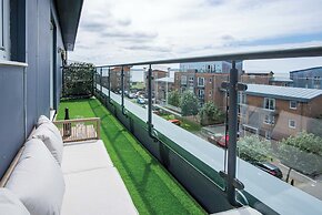 Skyline Duplex Penthouse - Llanelli