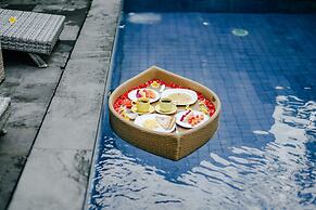 Sebudjan Grand Aurora