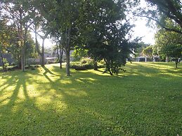 Modern Studio set an Expansive Garden - 2253