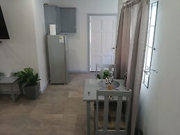 Quaint Studio Apartment in Soufriere From Claviers