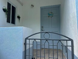 Cute Studio Apartment in Soufriere From Clavier's