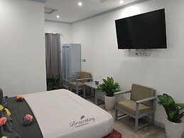 Clavier's- Aircon- Seaside- Familyfriendly
