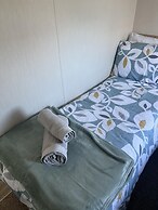 Tranquil Seaside Caravan Retreat in Eyemouth