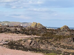 Tranquil Seaside Caravan Retreat in Eyemouth