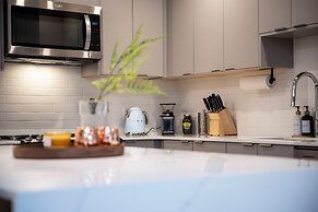 Cedar and Loam by Revelstoke Vacations