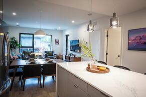 Cedar and Loam by Revelstoke Vacations