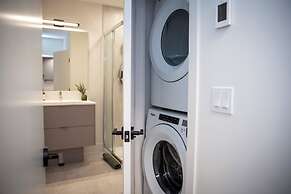 Cedar and Loam by Revelstoke Vacations