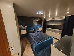 Cozy Blackpool Retreat With 3 Bedrooms