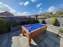 Cozy Blackpool Retreat With 3 Bedrooms