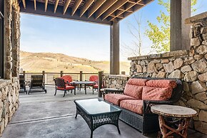 Gorgeous Deer Valley Home Minutes From the Slopes