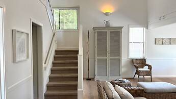 Modern Sonoma Home w Private Pool - Valley Vineyards