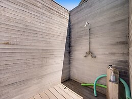 Modern Sonoma Home w Private Pool - Valley Vineyards