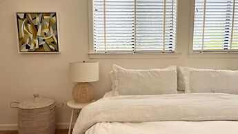 Modern Sonoma Home w Private Pool - Valley Vineyards