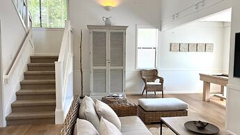 Modern Sonoma Home w Private Pool - Valley Vineyards