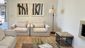 Modern Sonoma Home w Private Pool - Valley Vineyards