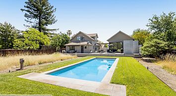 Modern Sonoma Home w Private Pool - Valley Vineyards