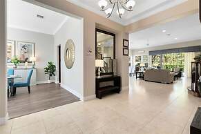 Serene Golf-front Oasis Villa in Reunion Resort