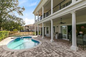 Serene Golf-front Oasis Villa in Reunion Resort