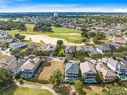 Serene Golf-front Oasis Villa in Reunion Resort