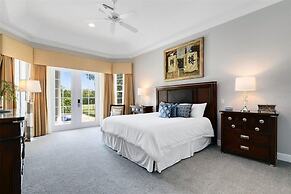 Serene Golf-front Oasis Villa in Reunion Resort