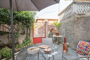 Aperol in Iseo With 1 Bedrooms and 1 Bathrooms