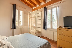 Aperol in Iseo With 1 Bedrooms and 1 Bathrooms