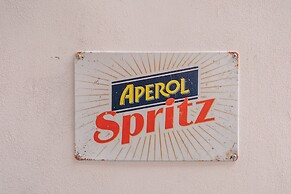 Aperol in Iseo With 1 Bedrooms and 1 Bathrooms