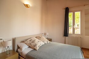 Aperol in Iseo With 1 Bedrooms and 1 Bathrooms