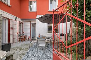 Aperol in Iseo With 1 Bedrooms and 1 Bathrooms