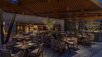 2BD Oceanfront Presidential Suite SCabo