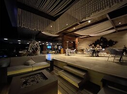 2BD Oceanfront Presidential Suite SCabo