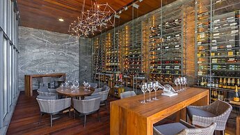 2BD Oceanfront Presidential Suite SCabo