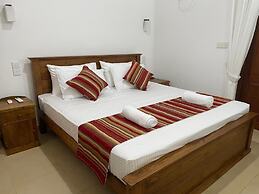 Cenreeza Airport Villa