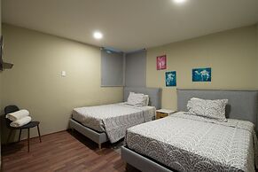 Polanco Apartment - Elevator, Parking- Sleeps 10