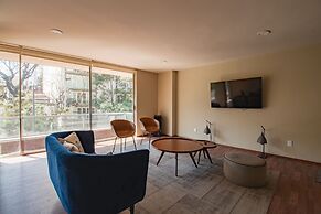 Polanco Apartment - Elevator, Parking- Sleeps 10