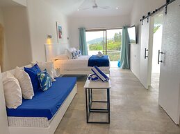 Ninamu Pearl  Guest House