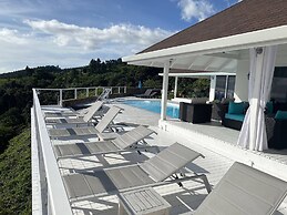 Ninamu Pearl  Guest House