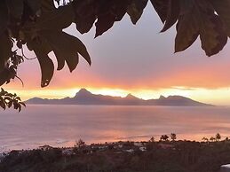 Ninamu Pearl  Guest House