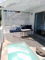 Ninamu Pearl  Guest House