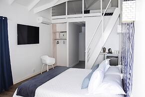 Ninamu Pearl  Guest House