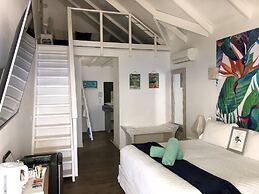 Ninamu Pearl  Guest House