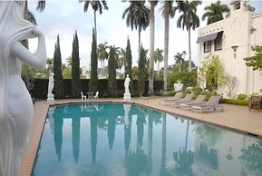 Huge Pool 6 Bedrooms 20 People Beach