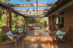 Santi Sabai Ibira - Um Refúgio às Margens da Lagoa